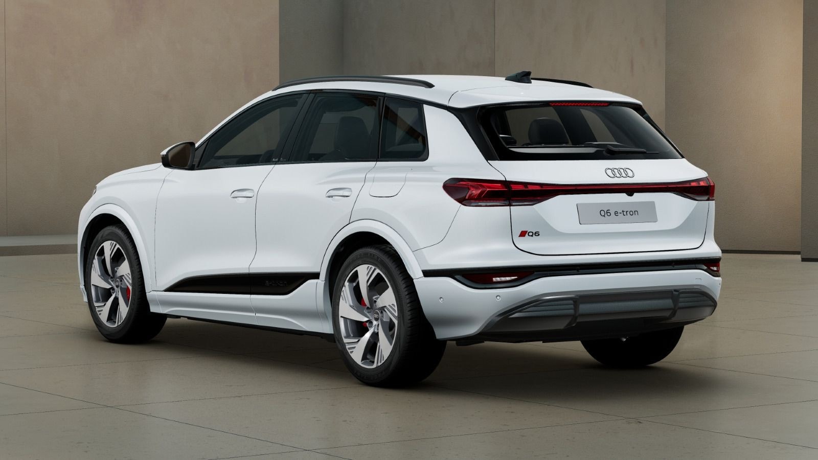 Image about Audi Q6 SUV e-tron e-tron quattro