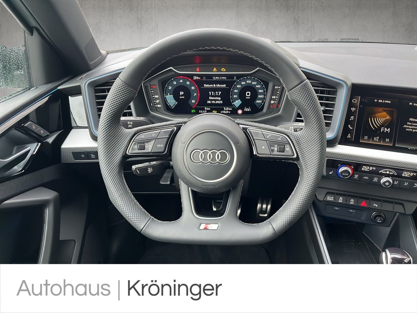 Bild über Audi A1 Sportback S line 40 TFSI S tronic - für weitere Informationen kontaktieren Sie den Audi Partner