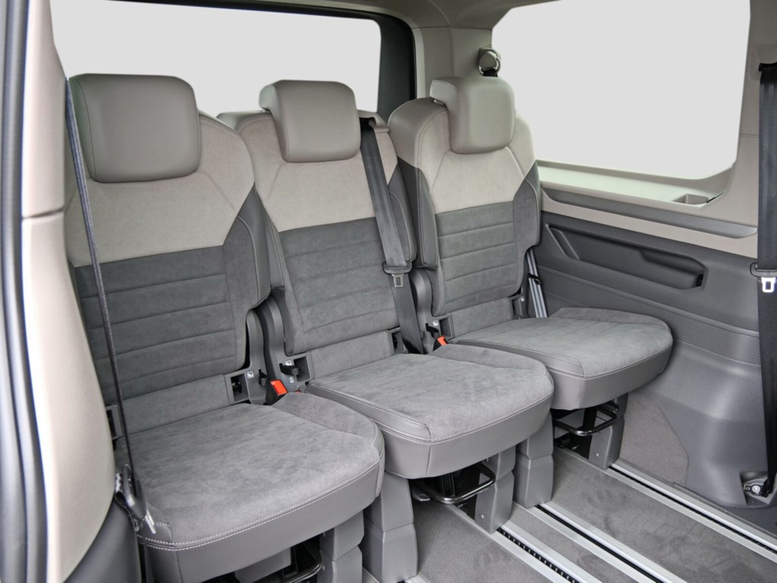 Volkswagen Multivan Langversion – Bild 11