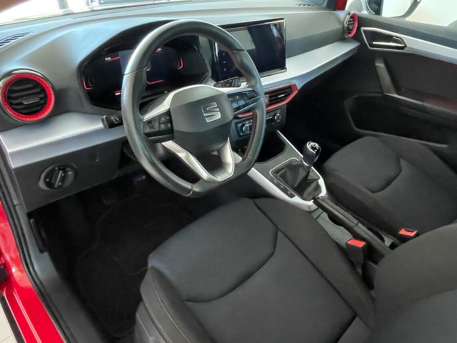 SEAT Arona – Bild 10