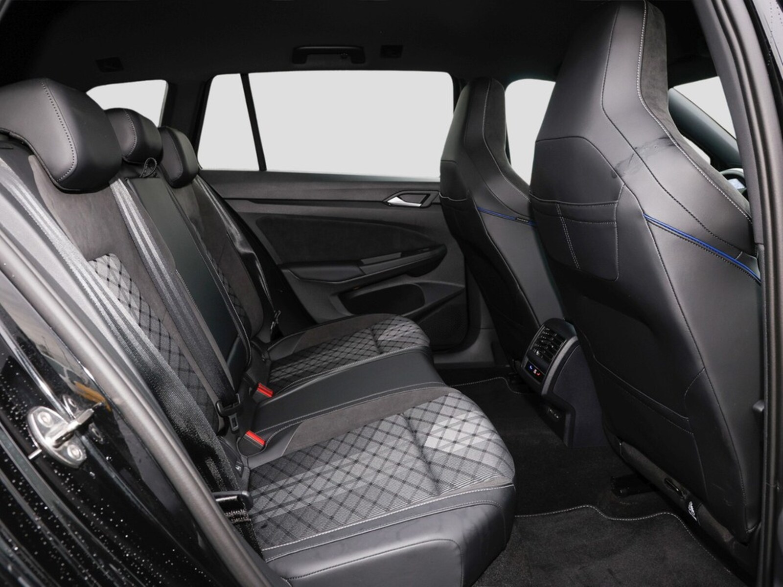 Volkswagen Golf Variant – Bild 11