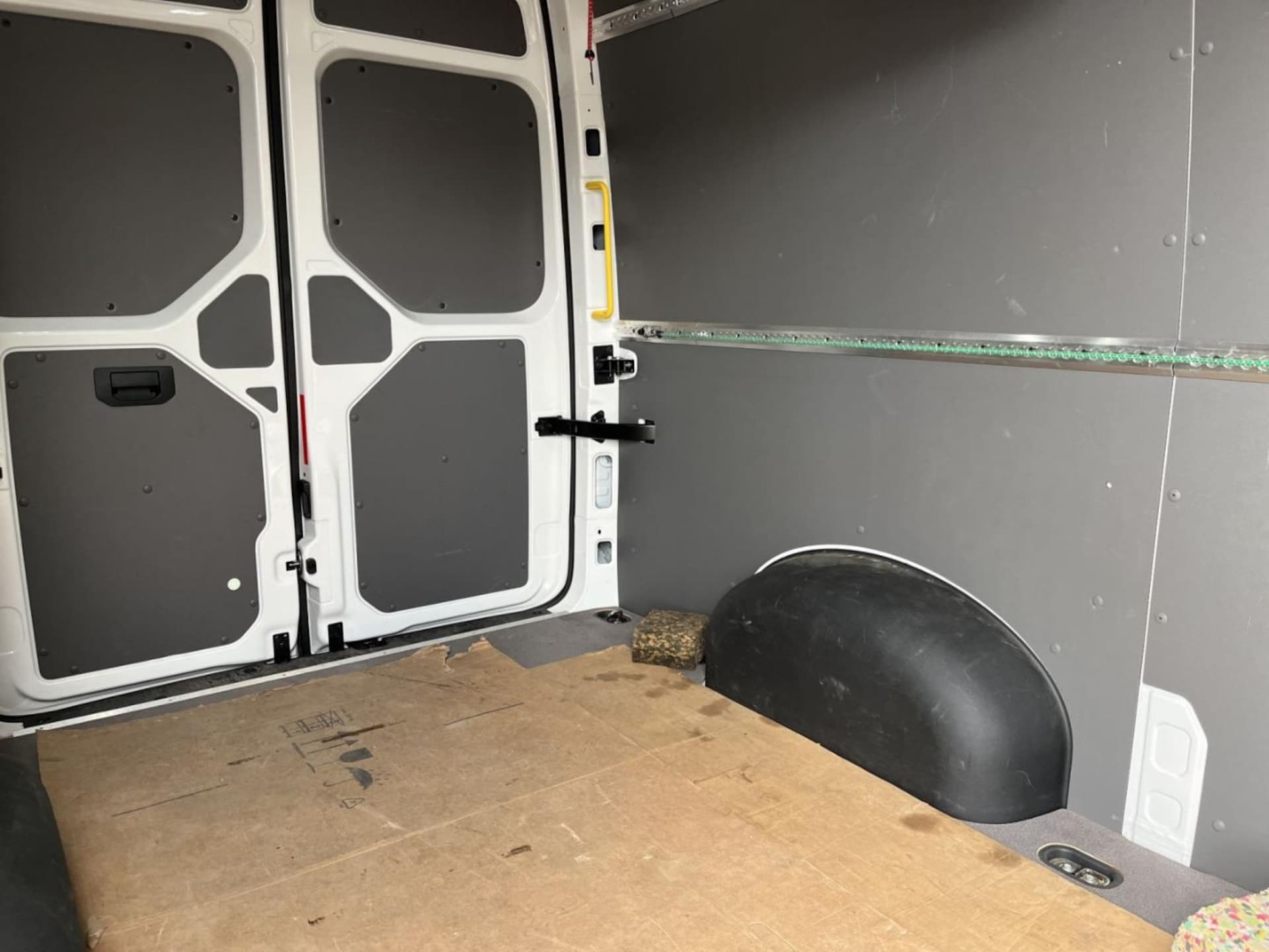 Volkswagen Crafter Kasten mittlerer Radstand