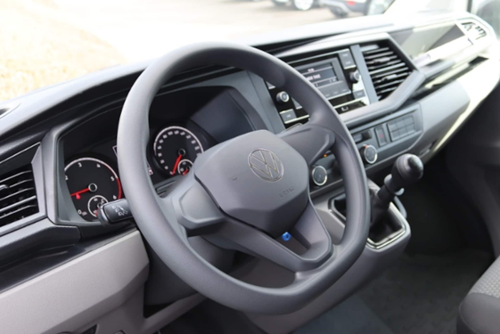 Volkswagen T6.1 Transporter Kasten kurzer Radstand