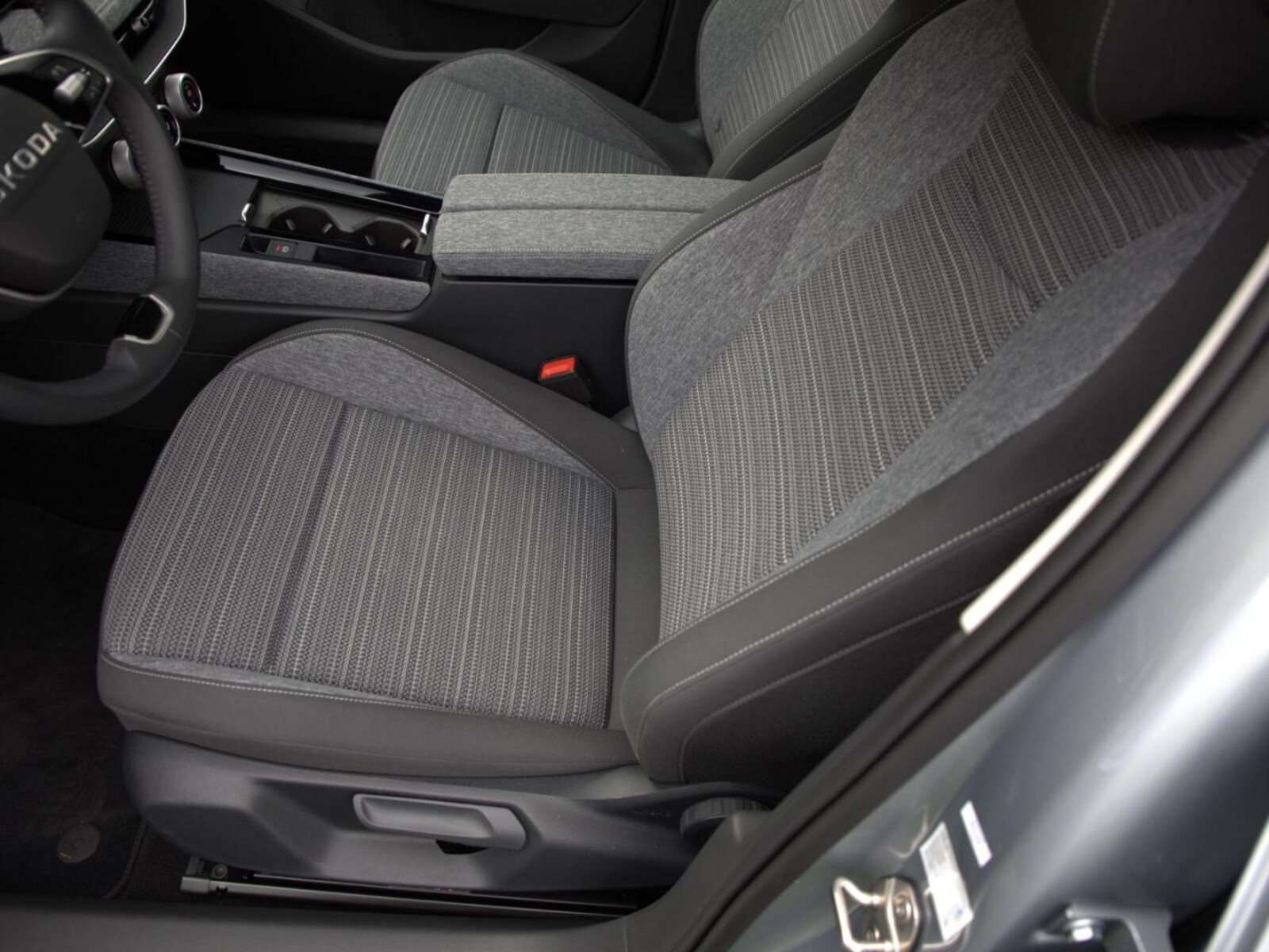 Škoda Superb Combi – Bild 12