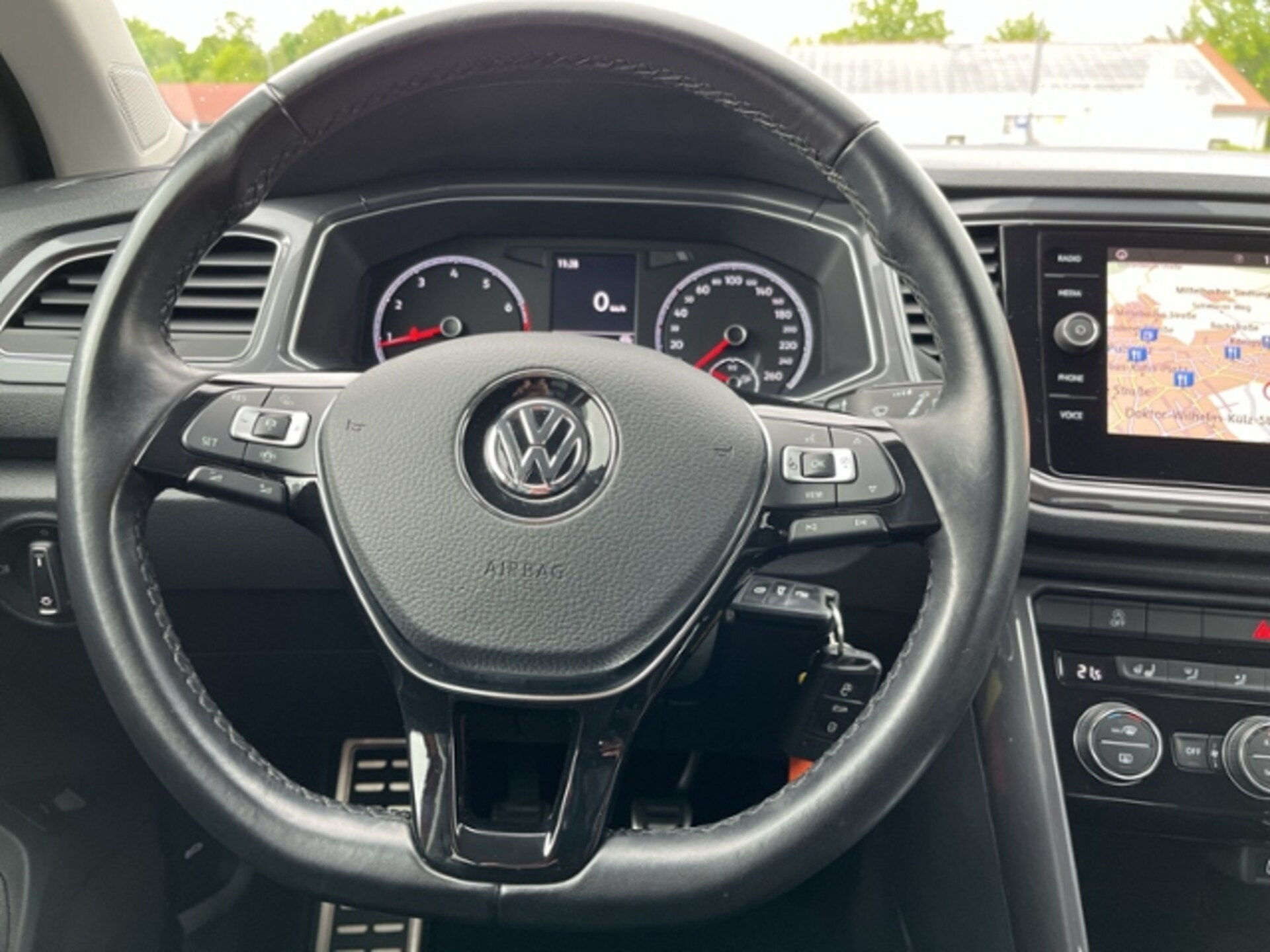 Volkswagen T-Roc IQ.DRIVE