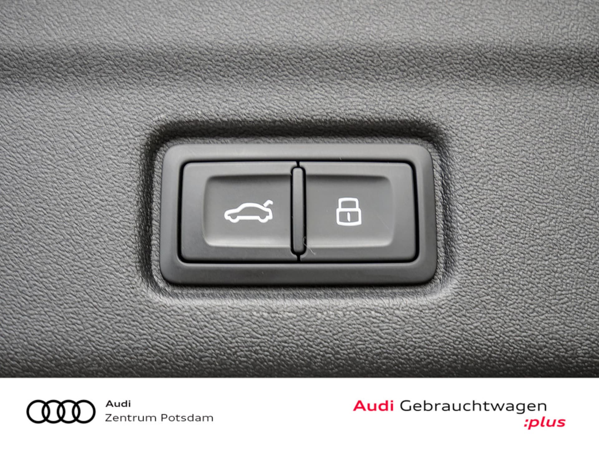 Audi Q6 SUV e-tron
