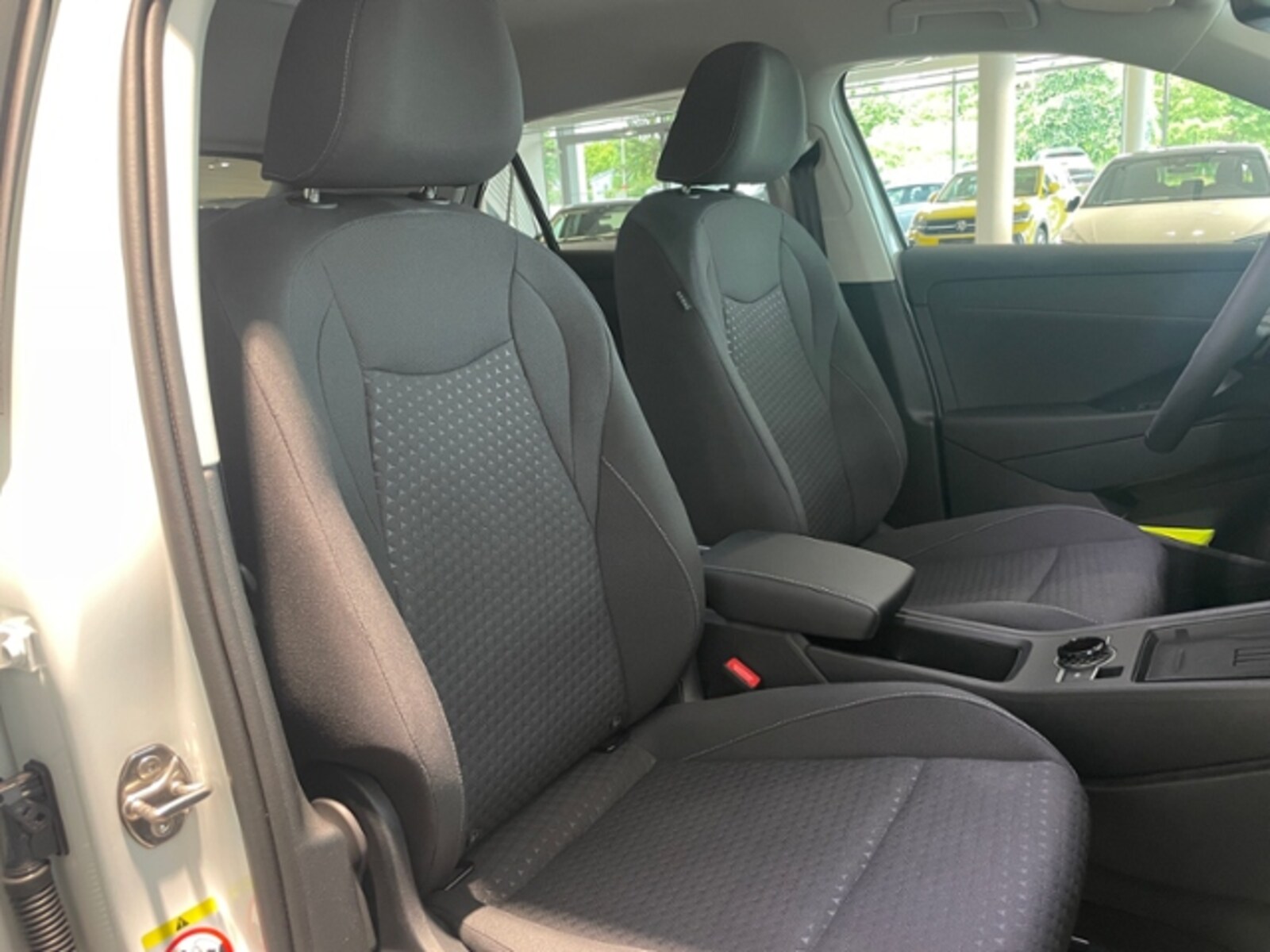 Volkswagen T-Roc – Bild 11