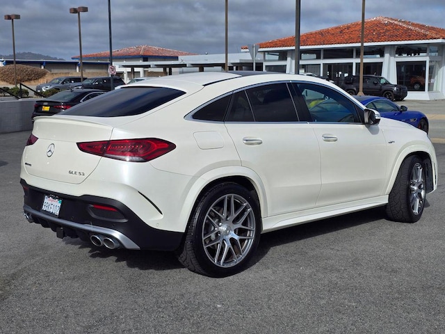 2021 Mercedes-Benz
