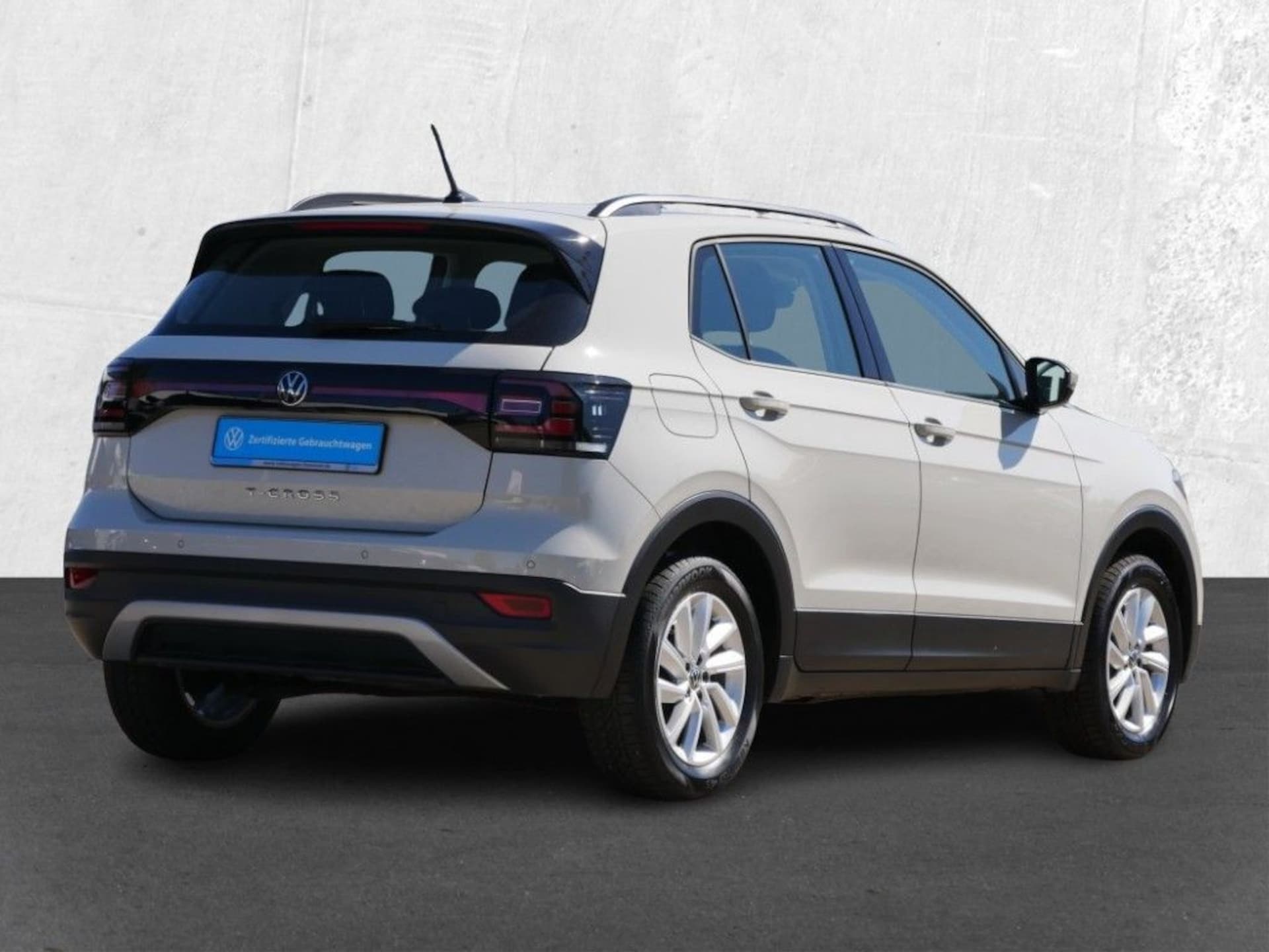 Volkswagen T-Cross Life