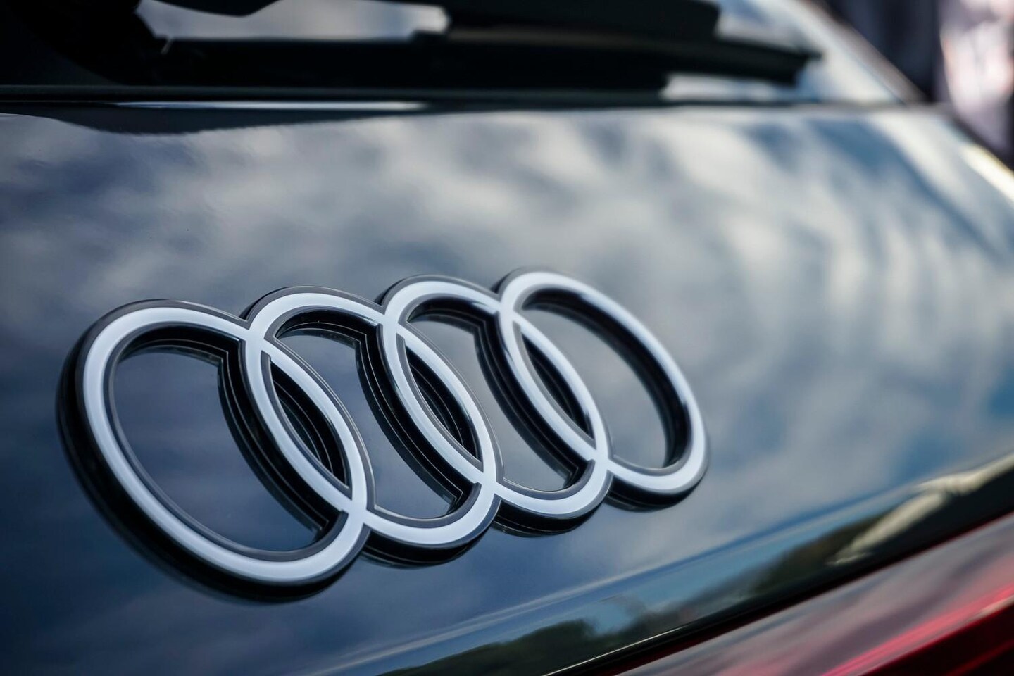 Image about Audi Q6 SUV e-tron e-tron