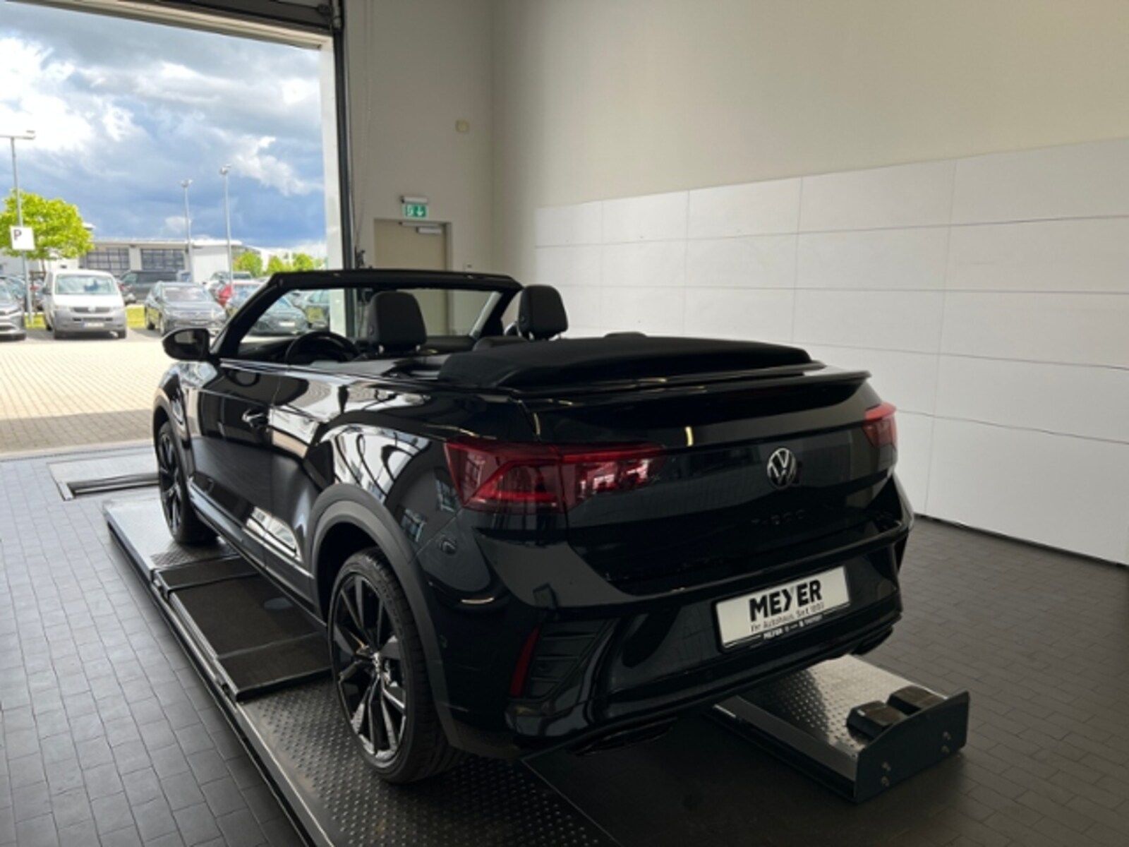 Volkswagen T-Roc Cabriolet – Bild 3