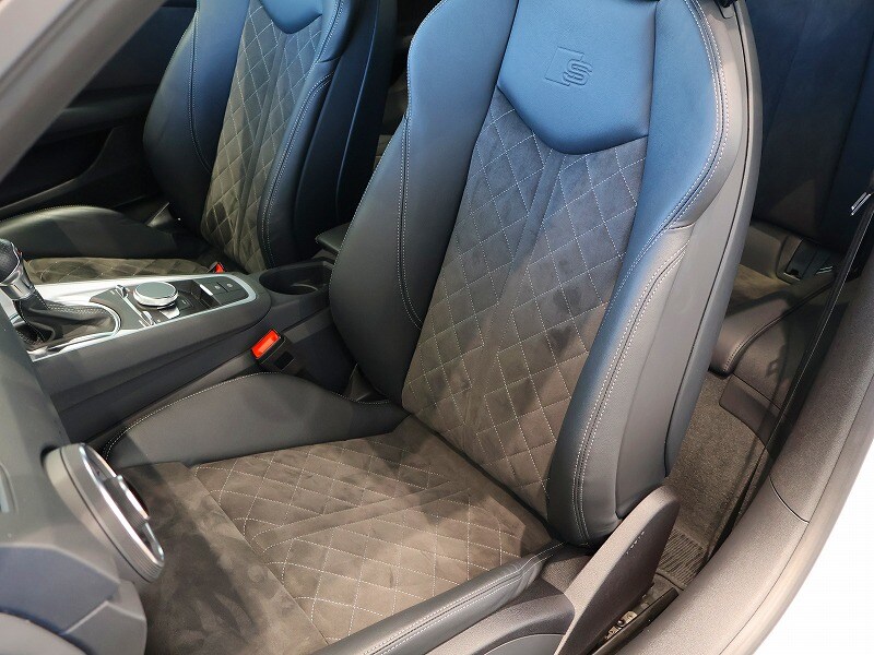 Audi TT Coupé