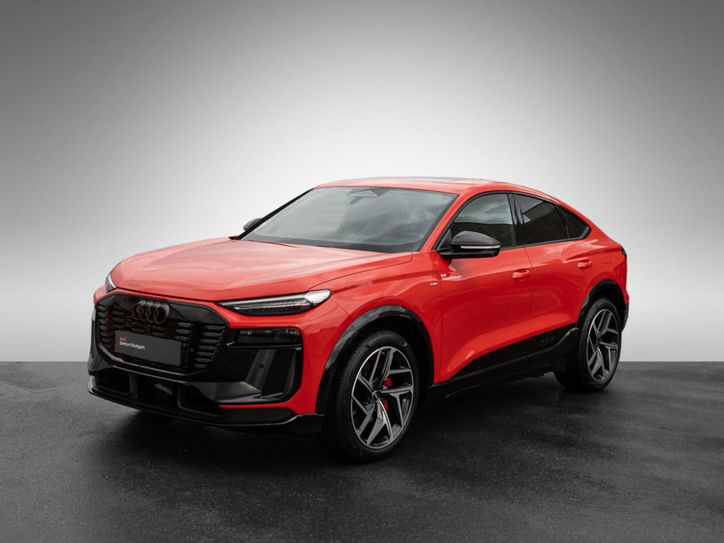 Bild über Audi Q6 Sportback e-tron S line business e-tron quattro 315 kW - für weitere Informationen kontaktieren Sie den Audi Partner