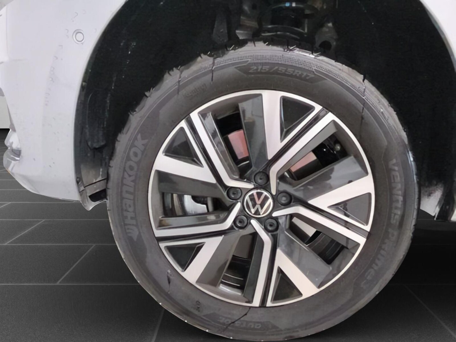 Volkswagen Touran – Bild 7