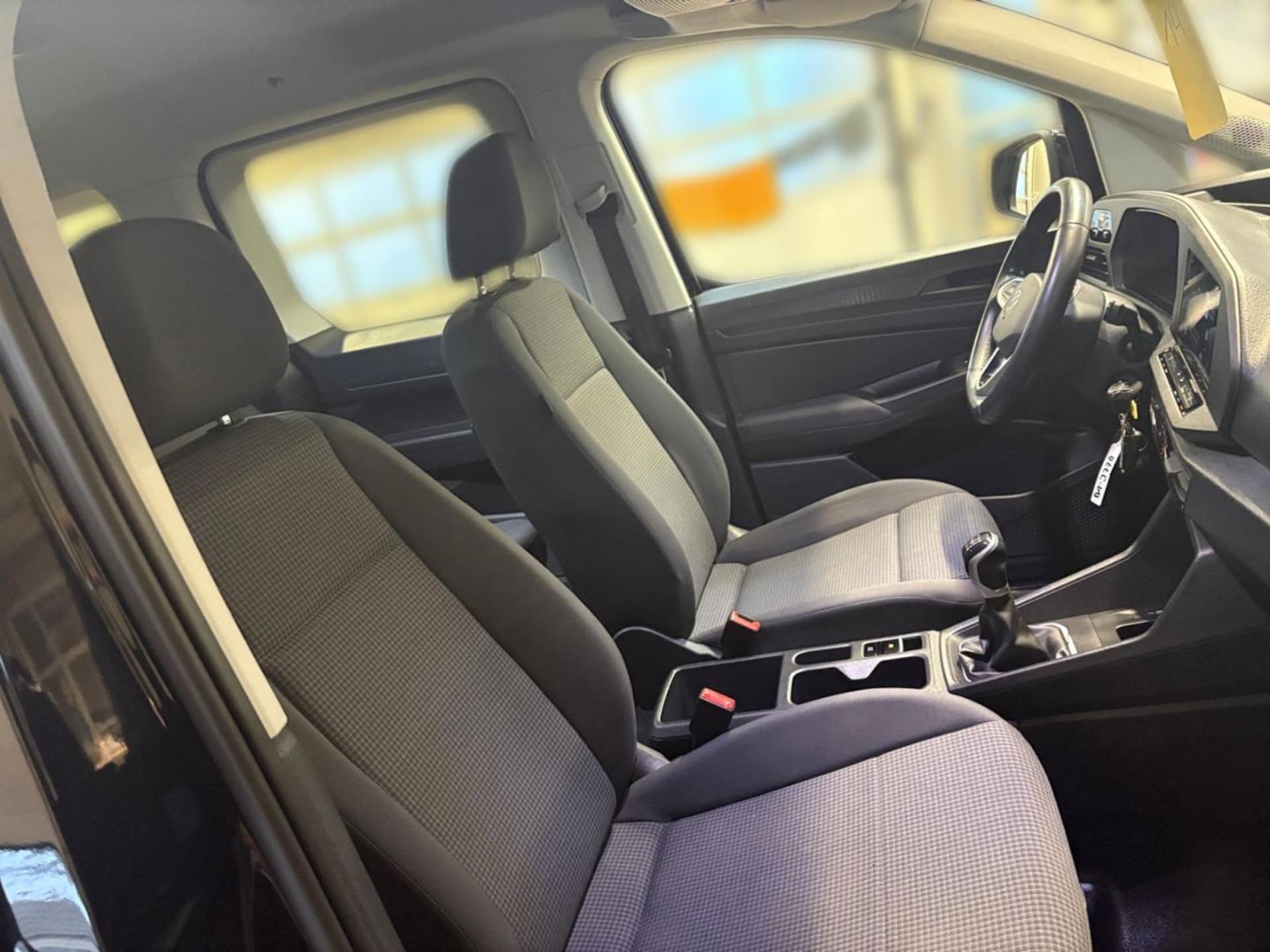 Volkswagen Caddy Basis-Modell