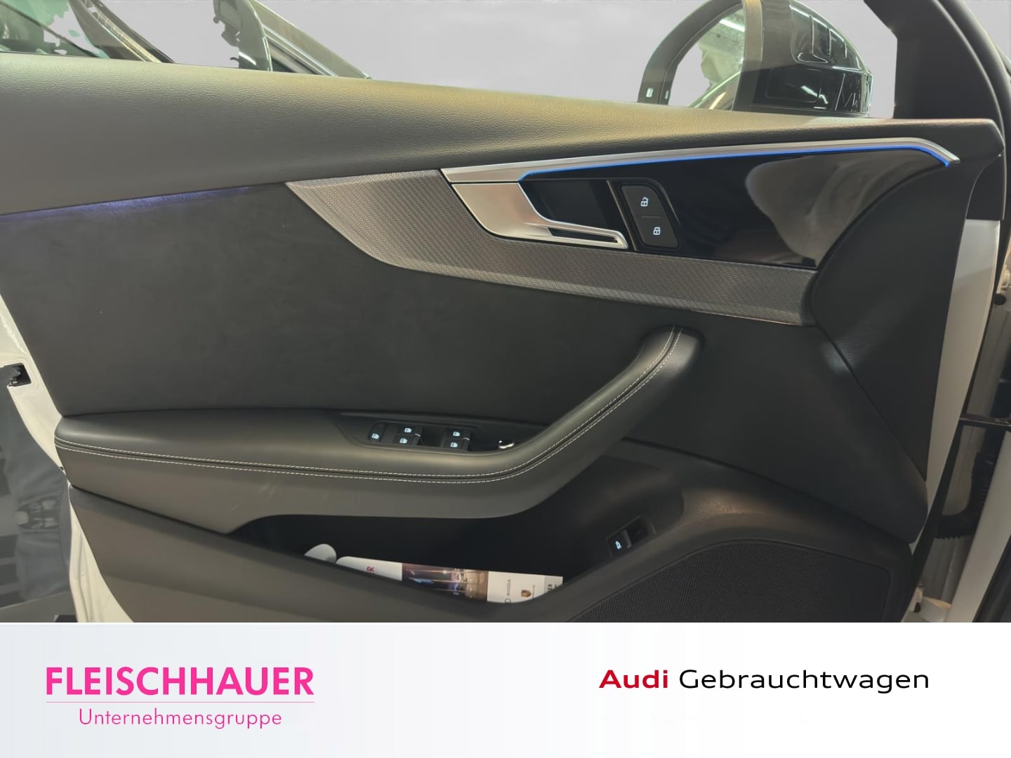 Bild über Audi RS 4 Avant TFSI quattro tiptronic - für weitere Informationen kontaktieren Sie den Audi Partner