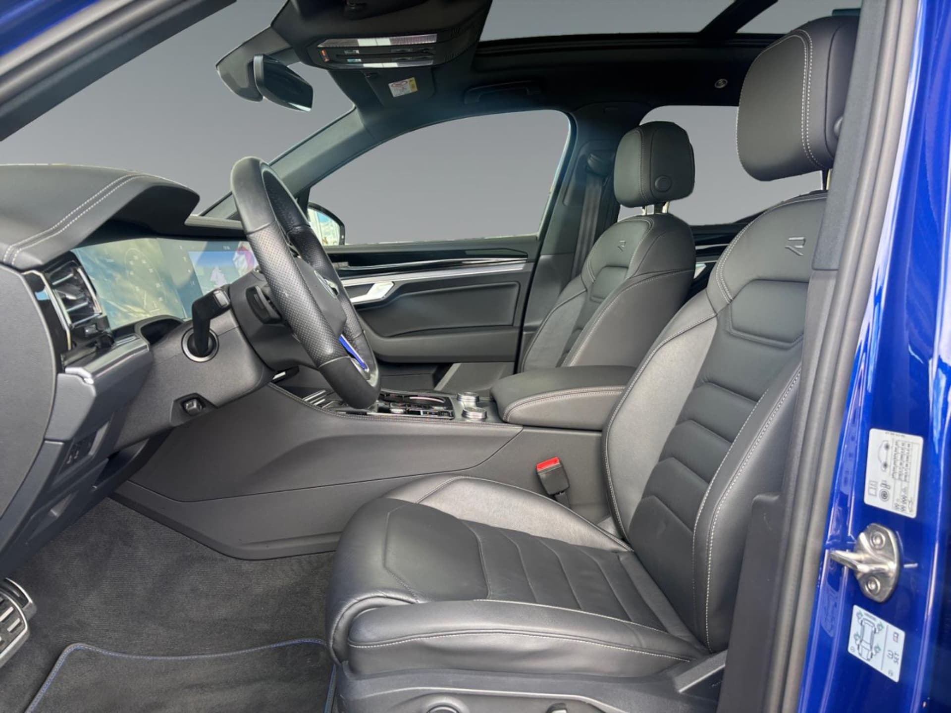 Volkswagen Touareg R