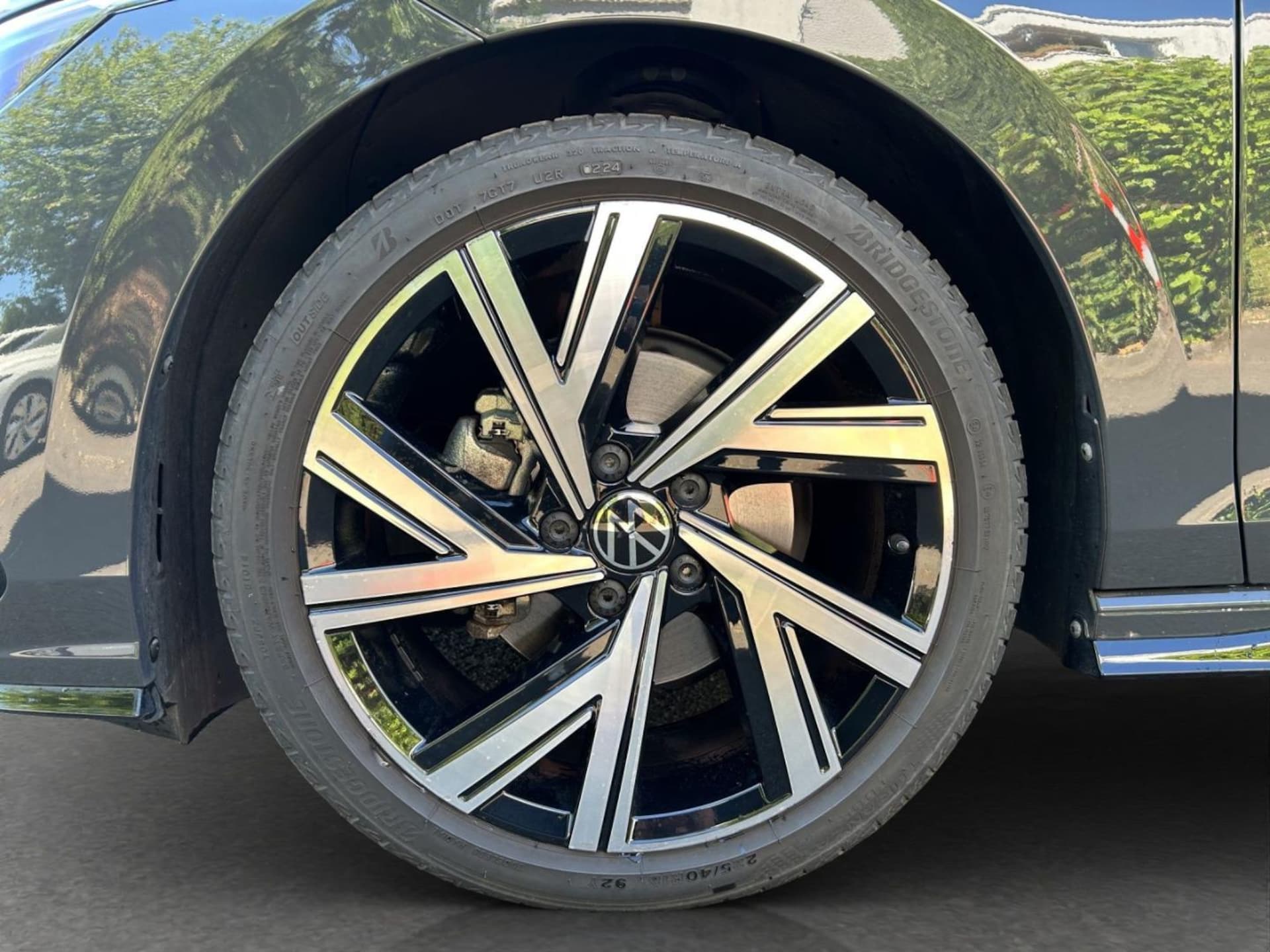 Volkswagen Golf R-Line