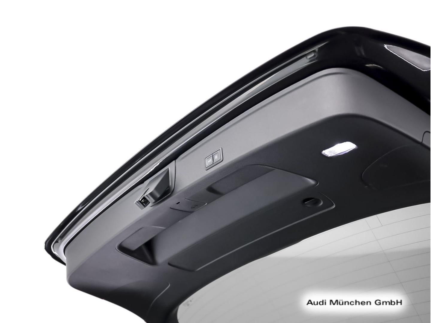Bild über Audi A4 Avant S line 40 TFSI quattro S tronic - für weitere Informationen kontaktieren Sie den Audi Partner