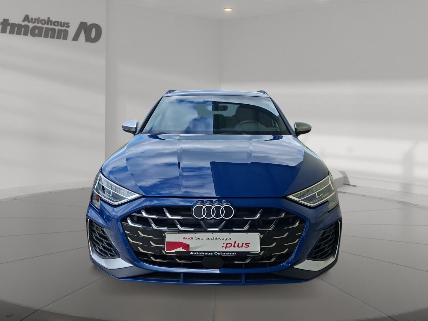 Bild über Audi S3 Sportback TFSI quattro S tronic - für weitere Informationen kontaktieren Sie den Audi Partner