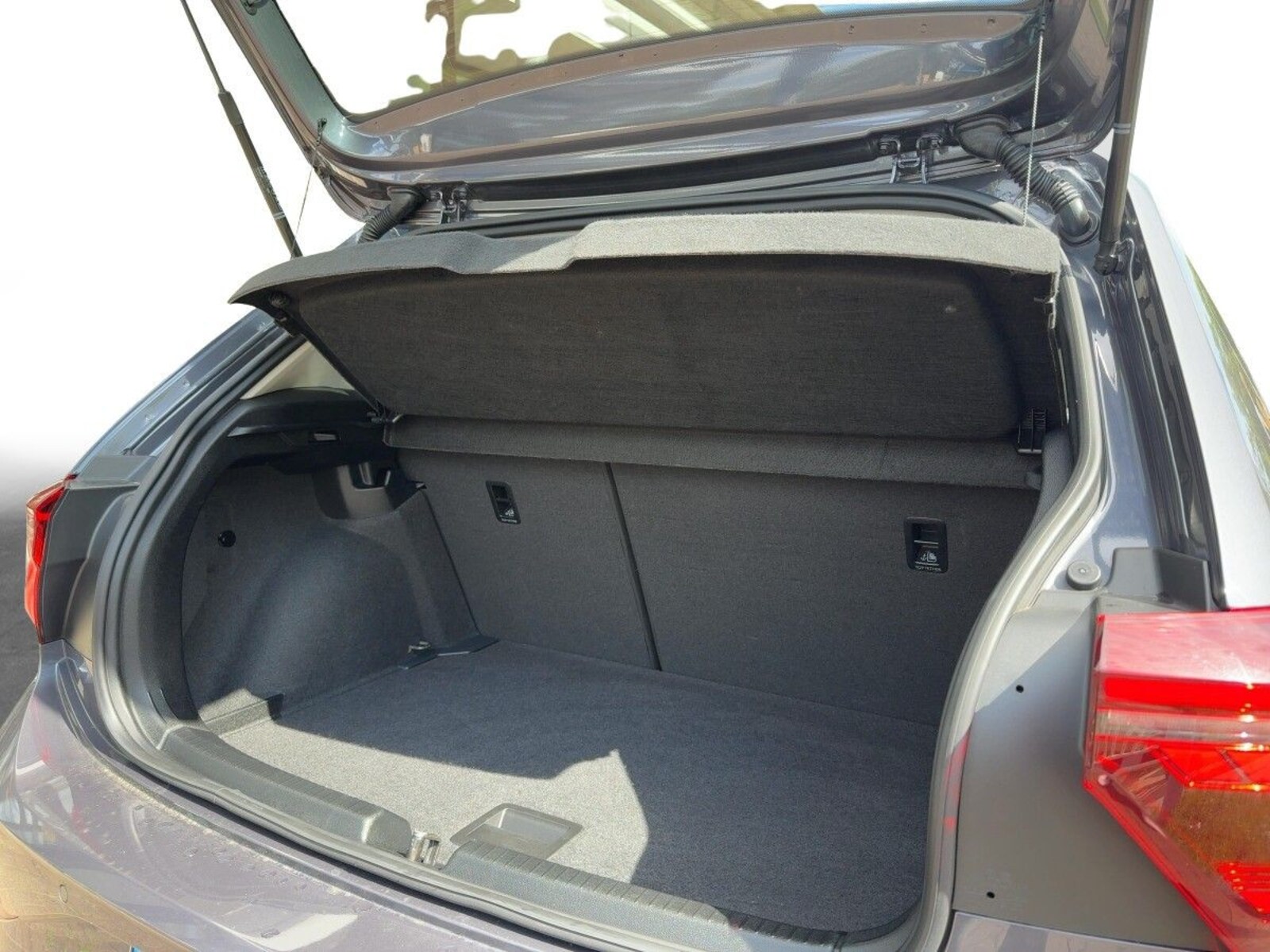 Volkswagen Polo – Bild 8