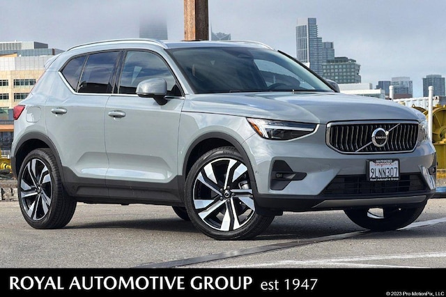 2024 Volvo XC40 Ultimate
