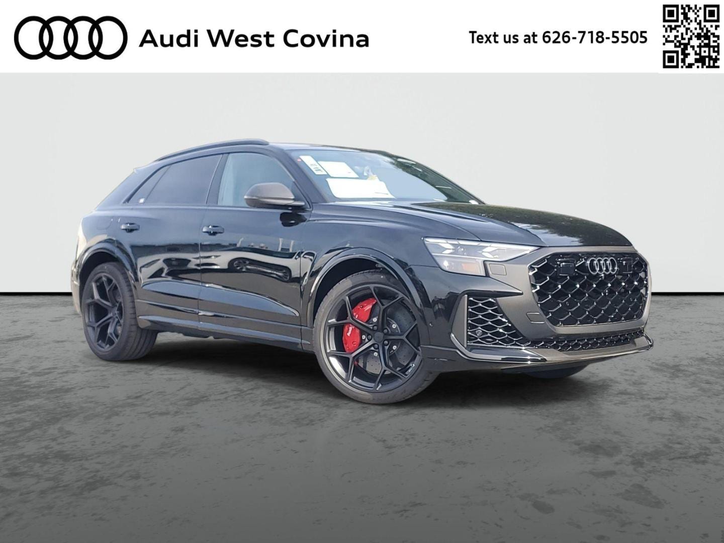2026 Audi RS Q8 -'s photo