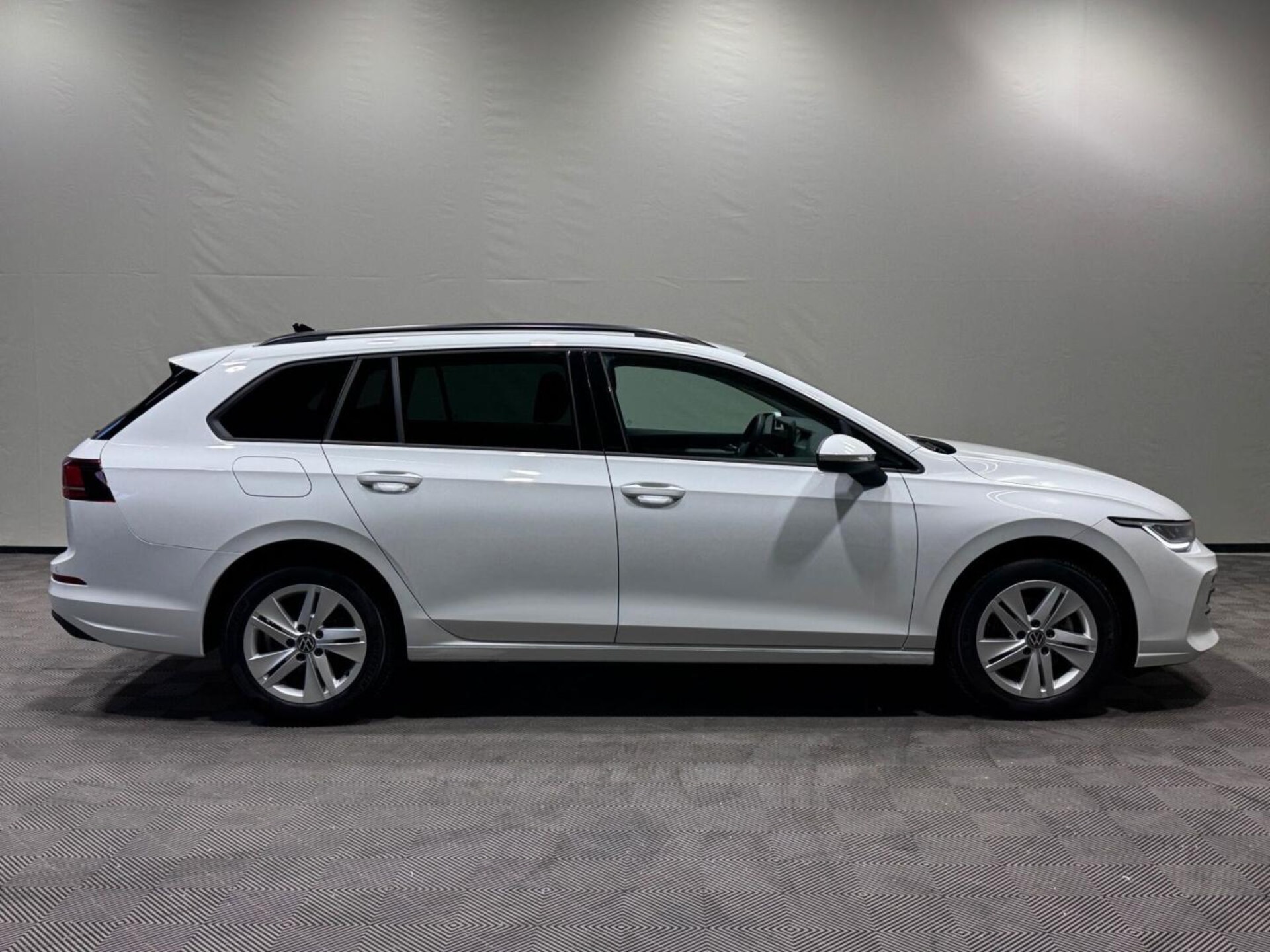 Volkswagen Golf Variant Life