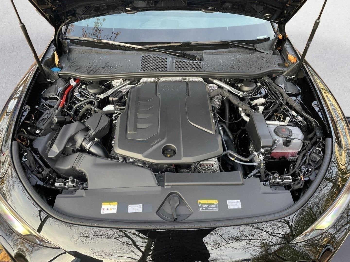 Bild über Audi A6 Avant TFSI 150 kW S tronic - für weitere Informationen kontaktieren Sie den Audi Partner