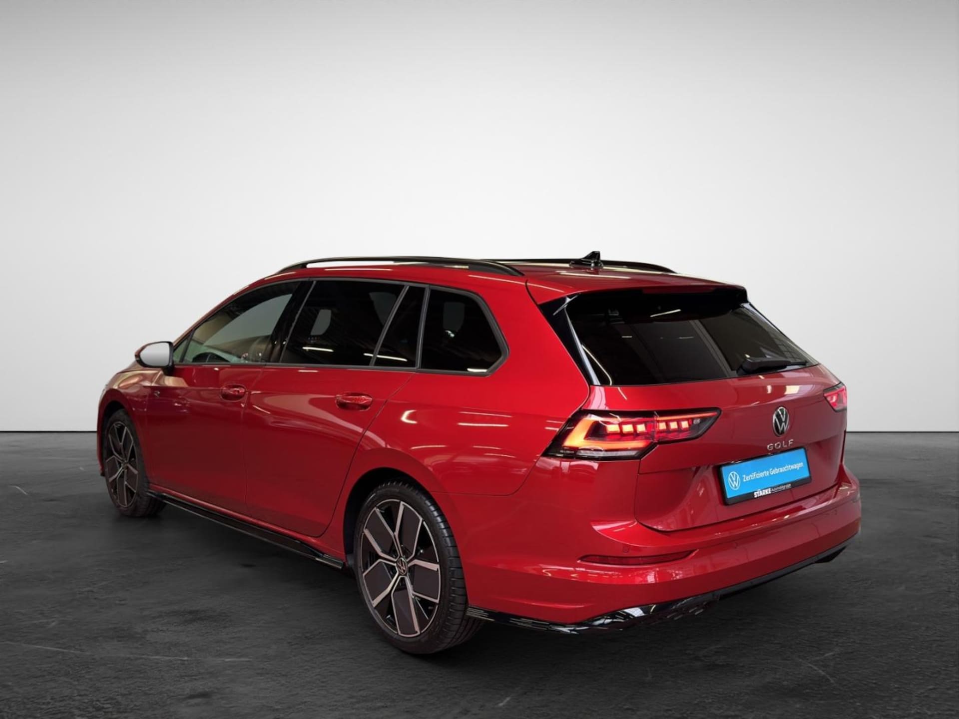 Volkswagen Golf Variant R-Line