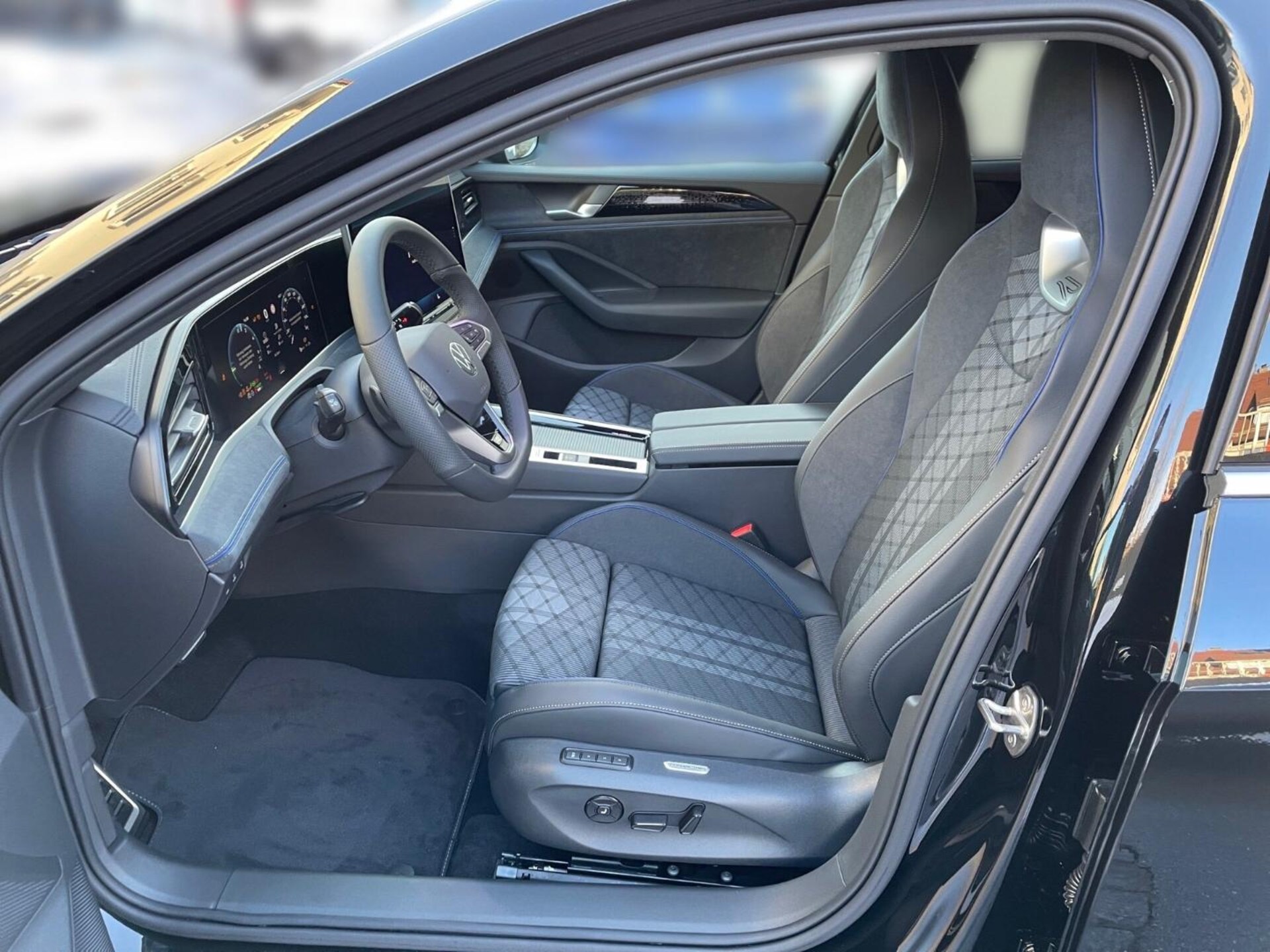 Volkswagen Passat R-Line