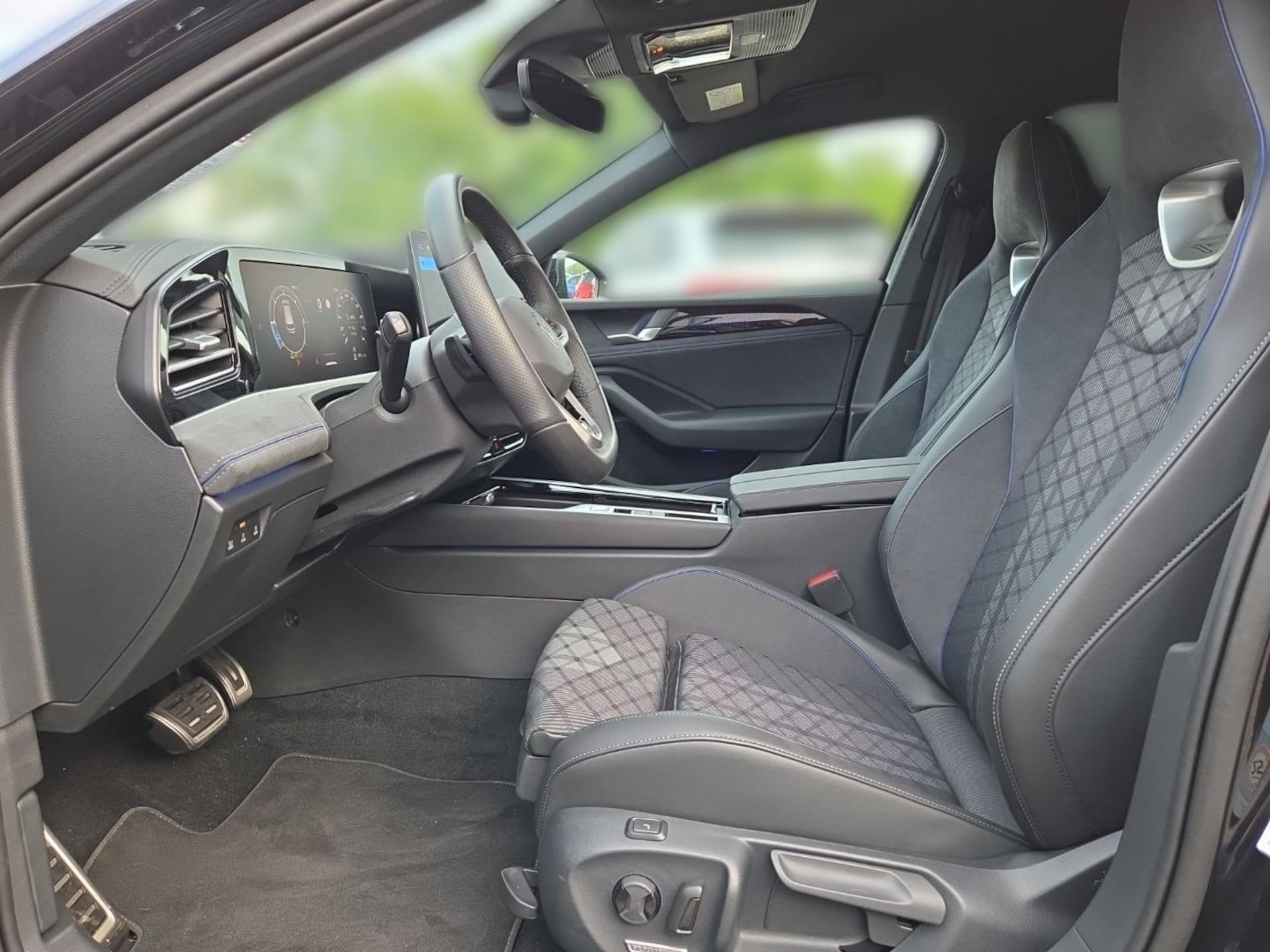 Volkswagen Passat R-Line