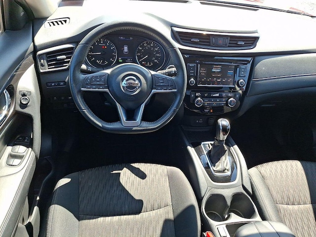 2020 Nissan Rogue
