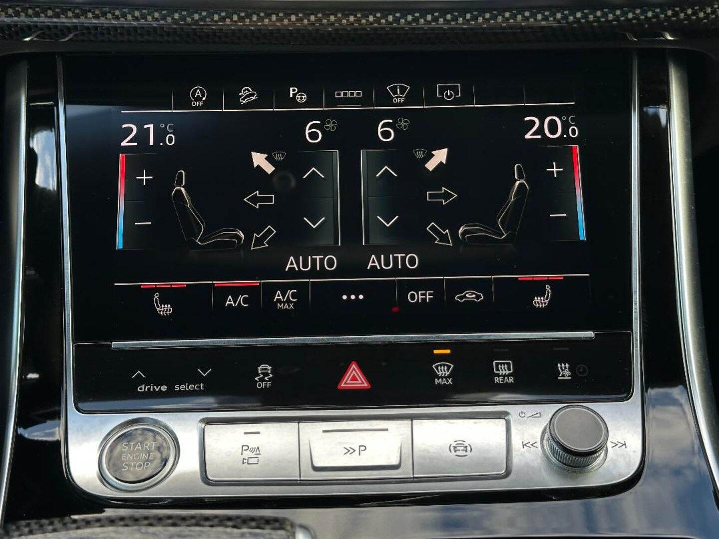 Bild über Audi Q8 competition plus 50 TDI quattro tiptronic - für weitere Informationen kontaktieren Sie den Audi Partner