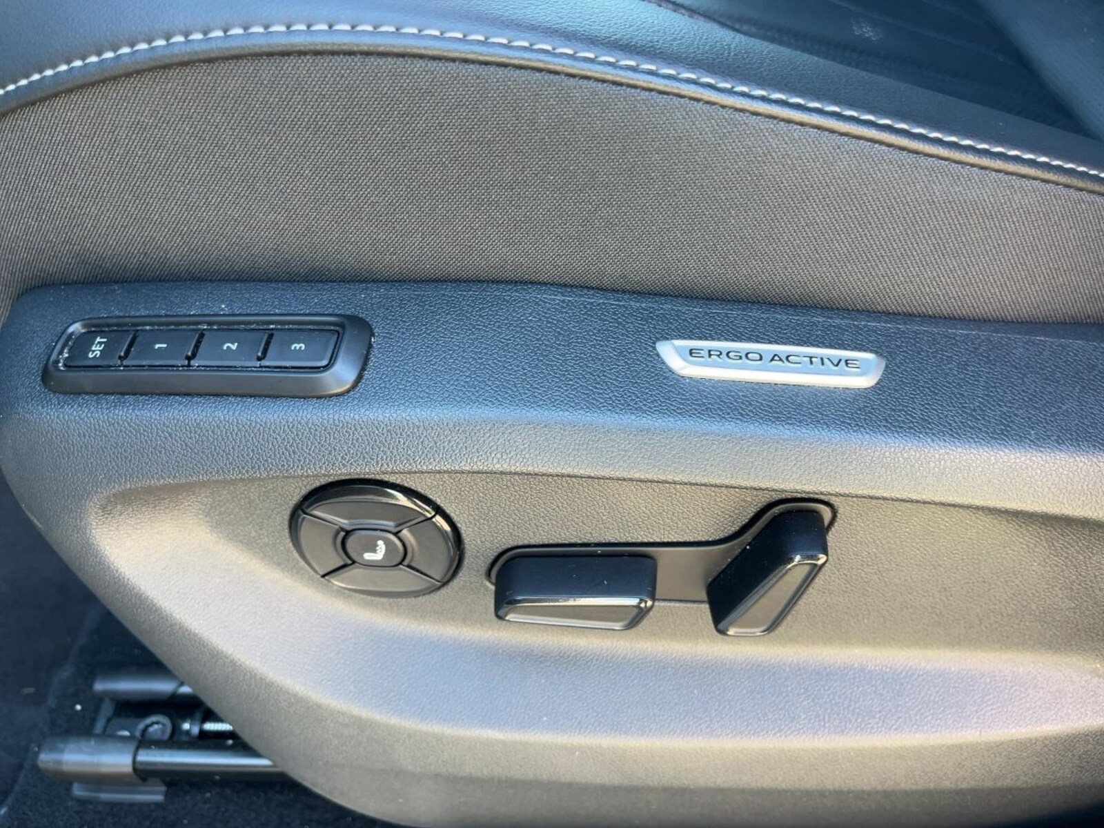 Volkswagen Tiguan – Bild 18