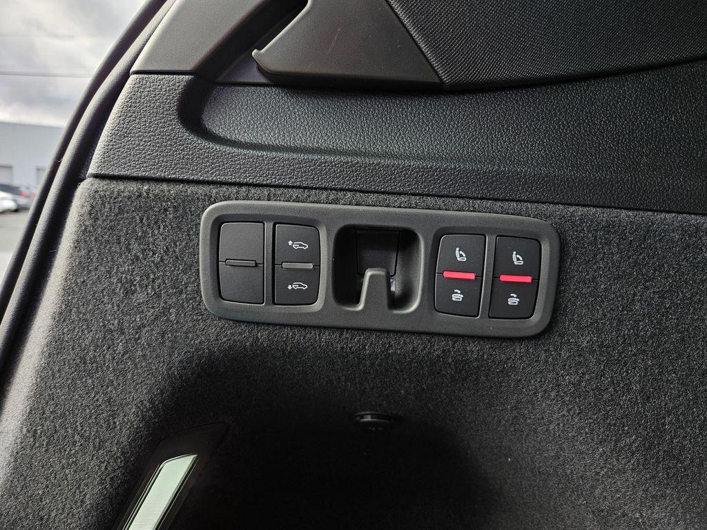 2026 Audi Q7 Premium Plus - Photo 24
