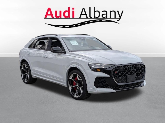 2026 Audi RS Q8 SUV performance