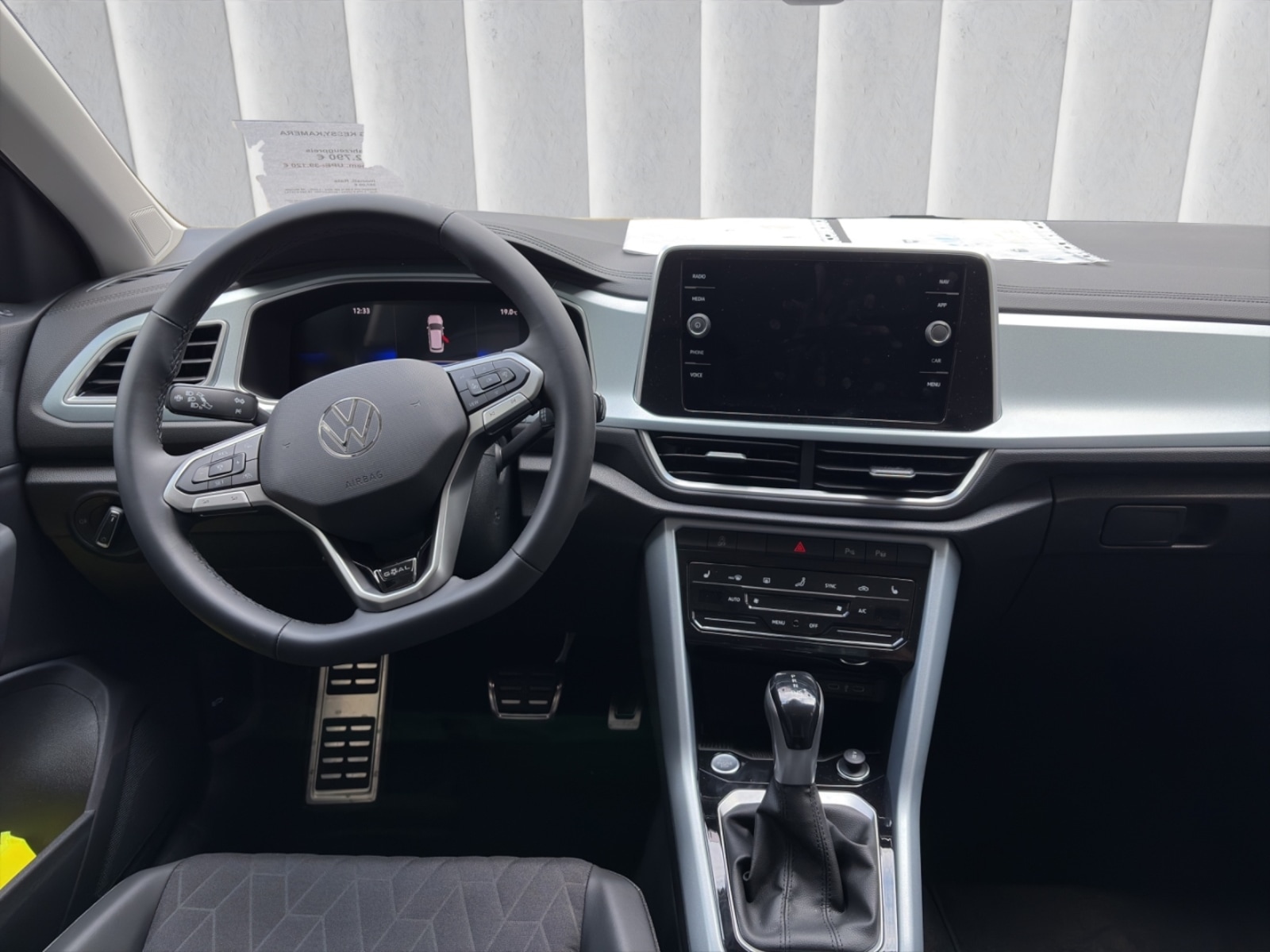 Volkswagen T-Roc – Bild 9