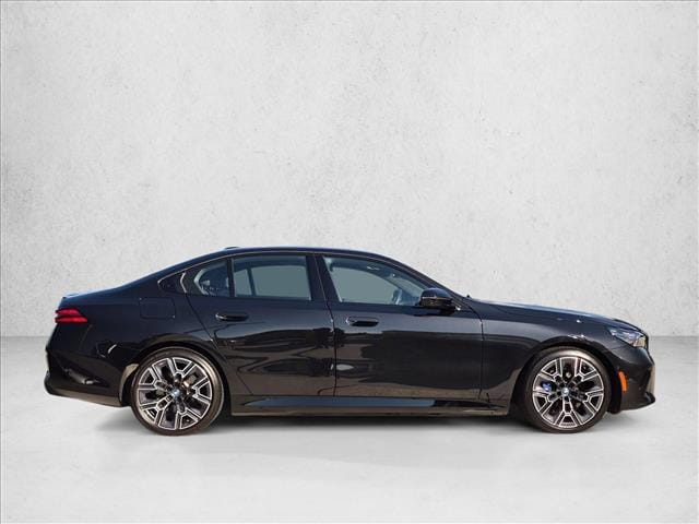 2025 BMW