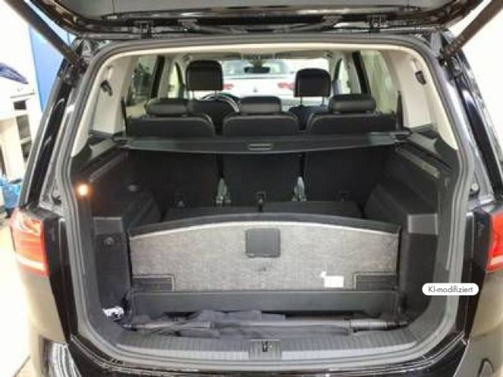 Volkswagen Touran – Bild 8