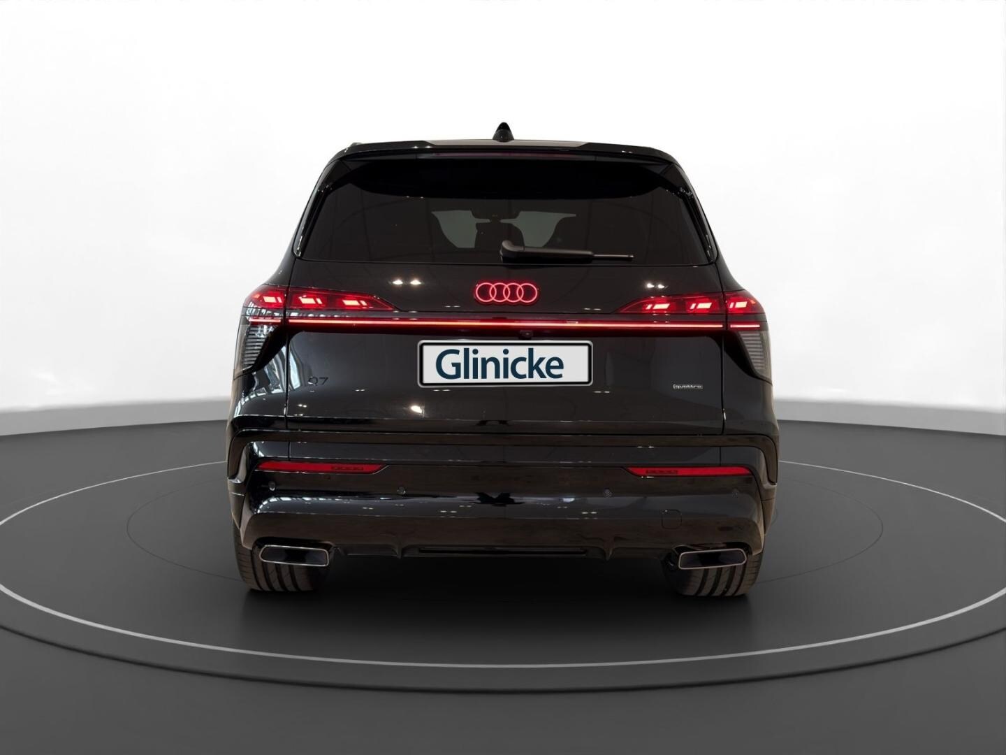Bild über Audi Q7 SUV TDI quattro 220 kW tiptronic - für weitere Informationen kontaktieren Sie den Audi Partner