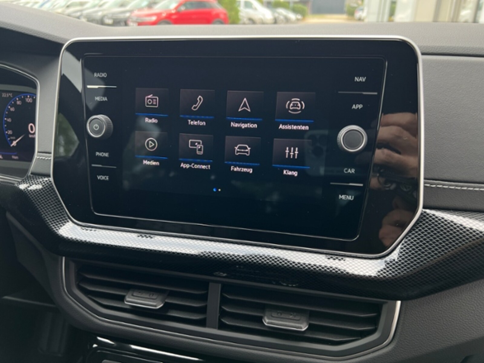Volkswagen T-Cross – Bild 12