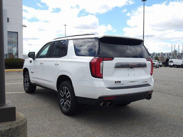 2024 GMC Yukon