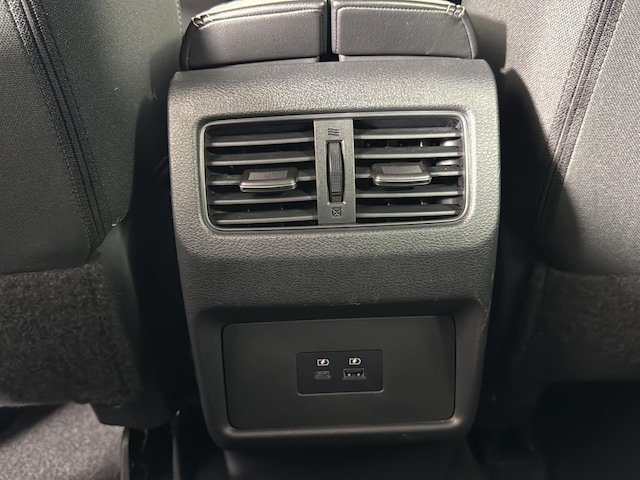 2021 Nissan Rogue SV - Photo 22
