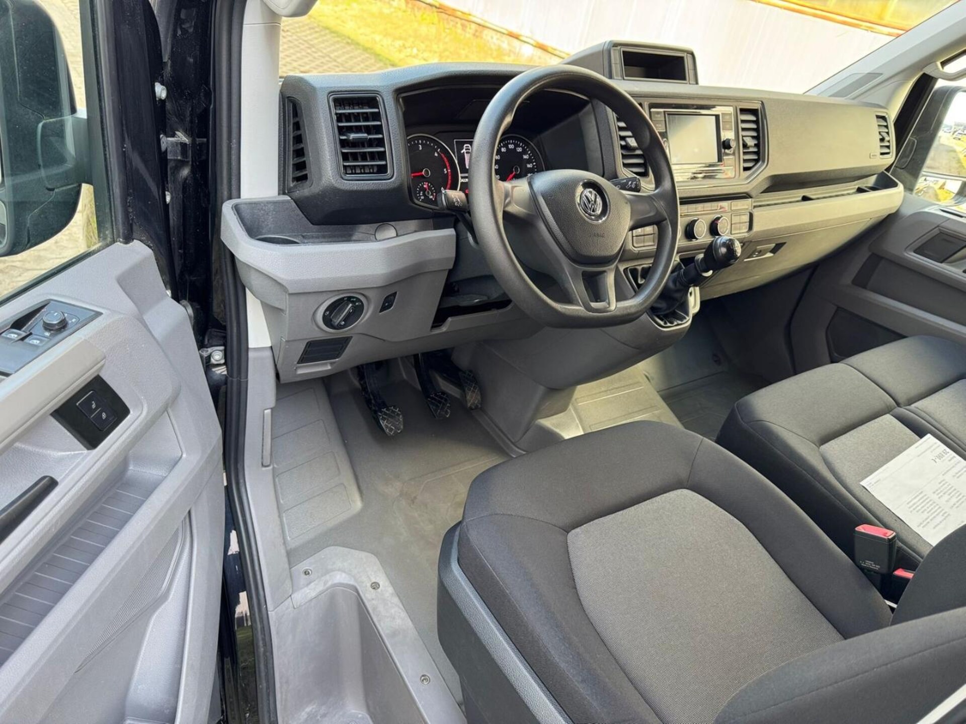 Volkswagen Crafter Kasten langer Radstand