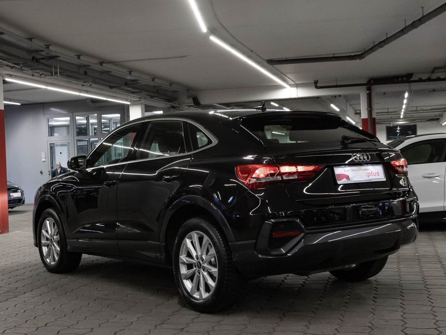 Bild über Audi Q3 Sportback 35 TDI S tronic - für weitere Informationen kontaktieren Sie den Audi Partner