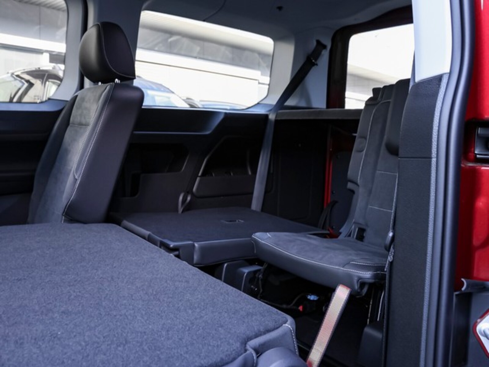 Volkswagen Caddy Maxi Kombi – Bild 10
