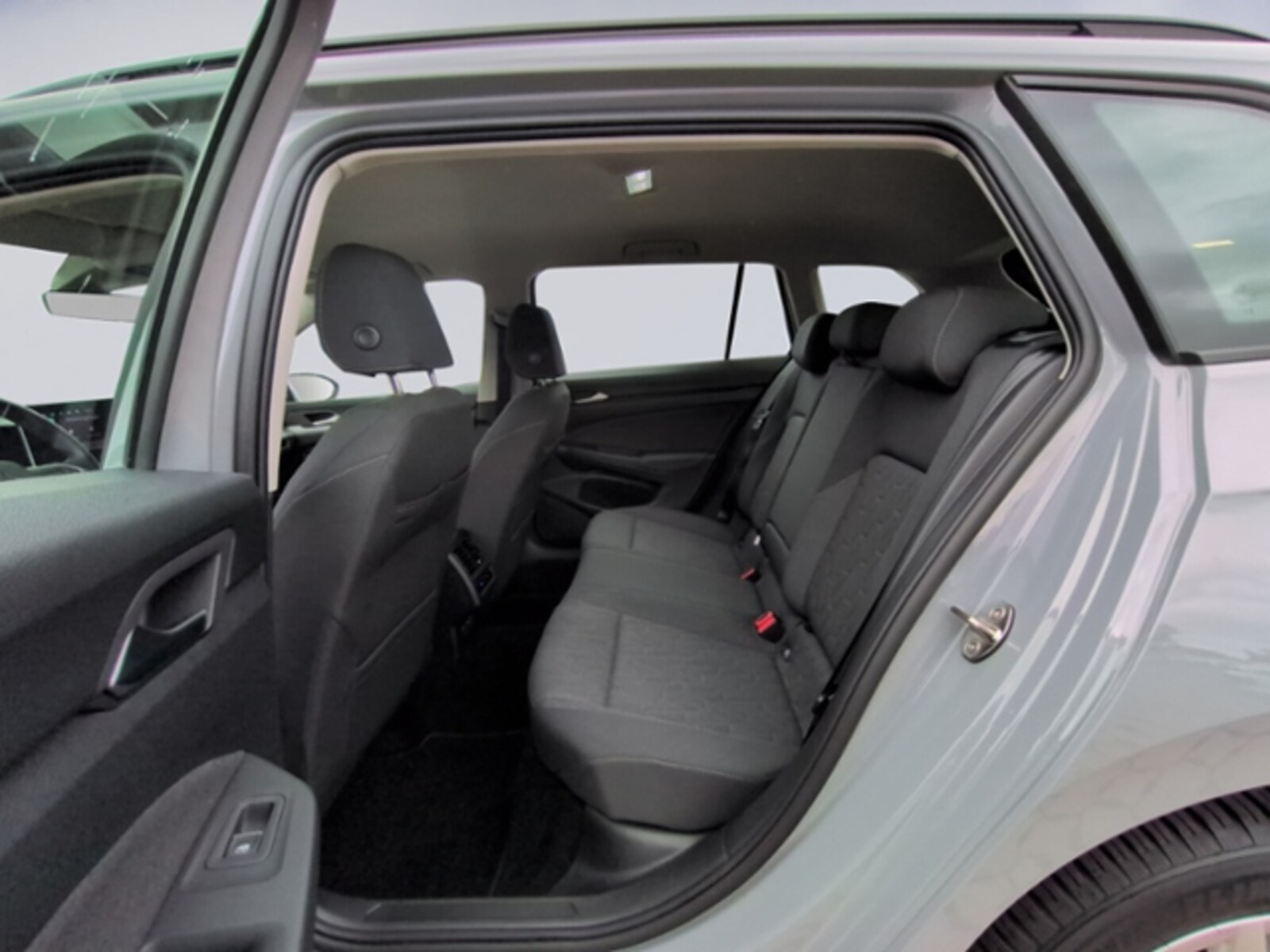 Volkswagen Golf Variant – Bild 15