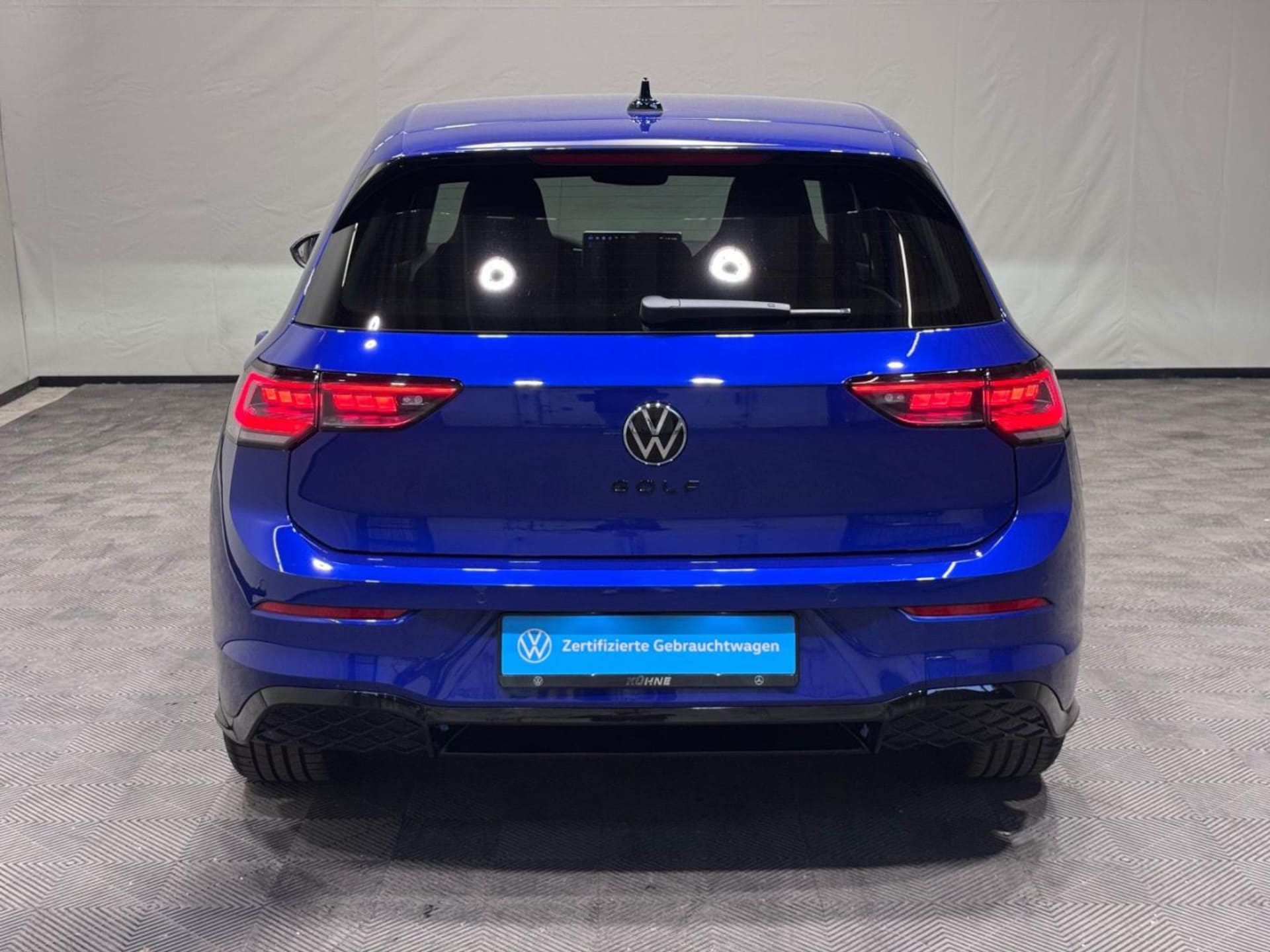 Volkswagen Golf R-Line