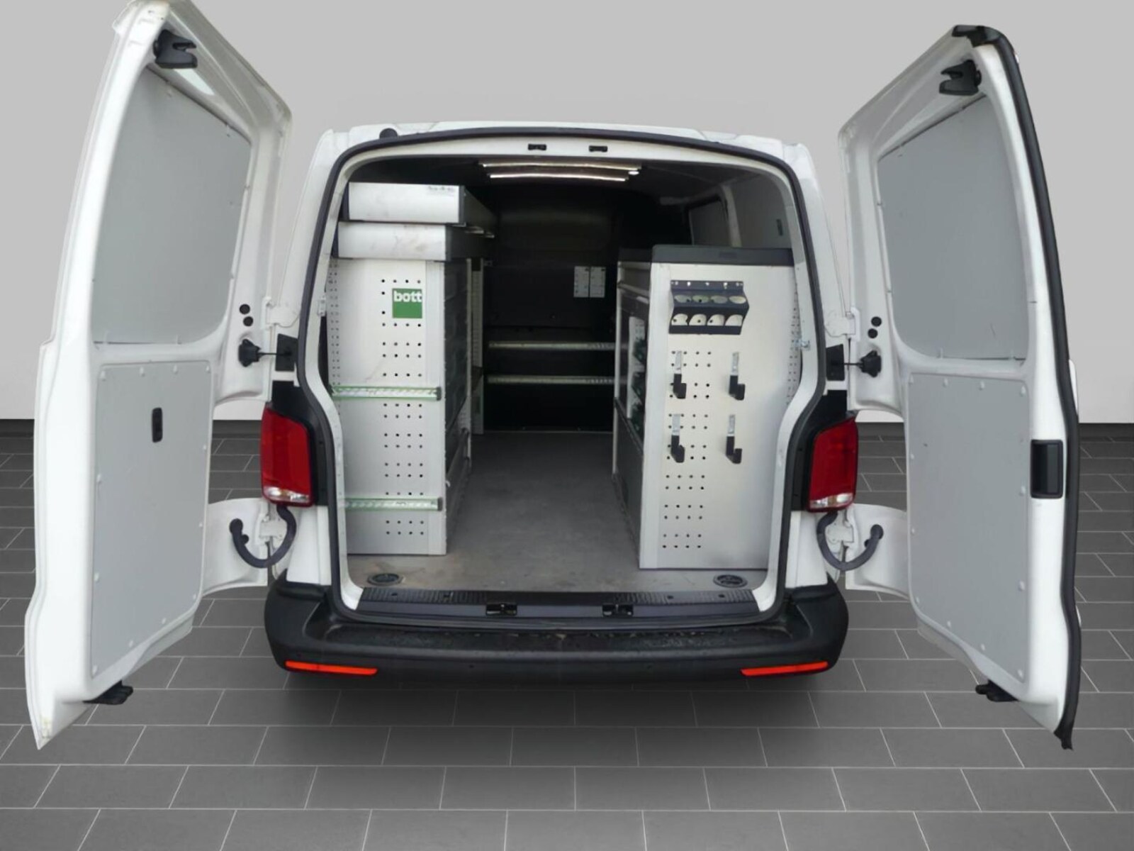 Volkswagen T6.1 Transporter Kasten kurzer Radstand – Bild 9